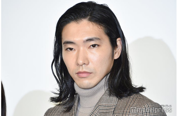 「光る君へ」初回試写会に登壇した柄本佑（C）モデルプレス