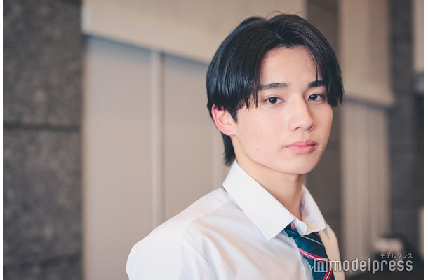 「男子高生ミスターコン2023」モデルプレス賞に輝いた伊藤航くん（C）モデルプレス
