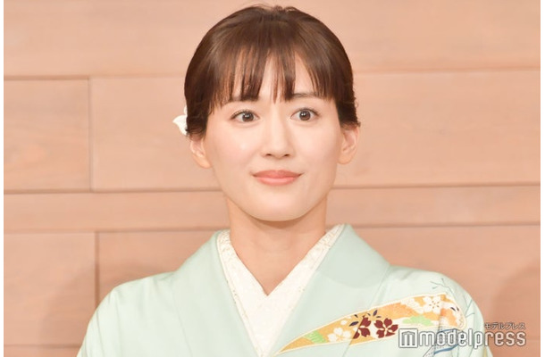 「義母と娘のブルースFINAL2024年謹賀新年スペシャル」制作発表会見に出席した綾瀬はるか（C）モデルプレス