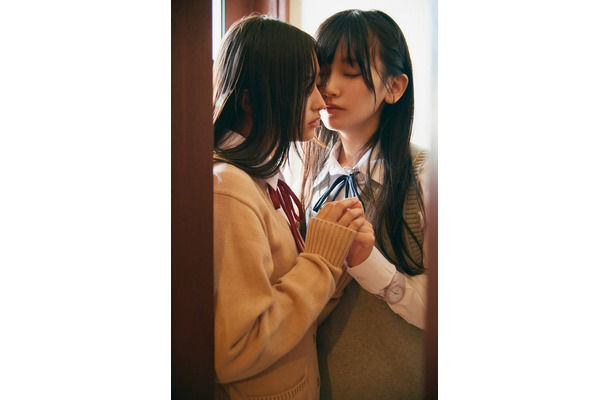 井上和、池田瑛紗／撮影：⽥中瞳