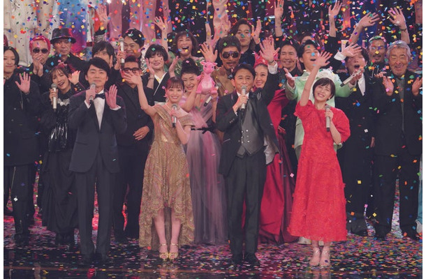エンディング「第74回NHK紅白歌合戦」（C）NHK