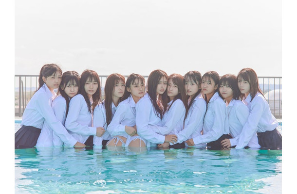 乃木坂46 5期生写真集より／撮影：Sakai De Jun