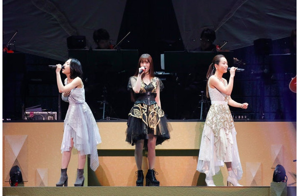 Kalafina公式Xより