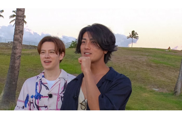 ウエンツ瑛士、赤西仁（C）フジテレビ