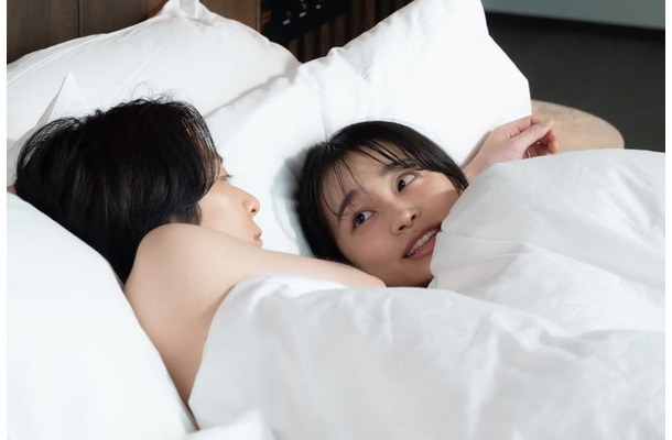 犬飼貴丈、林芽亜里「初めましてこんにちは、離婚してください」第6話(C)「初めましてこんにちは、離婚してください」製作委員会・MBS