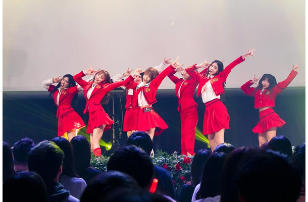 RealRomantic「Debut Showcase Event HELLO」（提供写真）