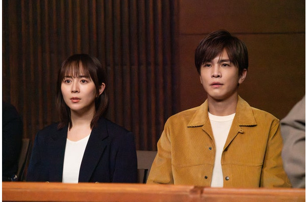 比嘉愛未、岩田剛典「フォレスト」第8話（C）ABCテレビ