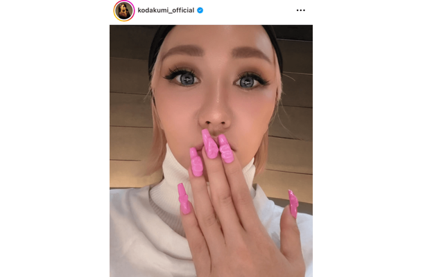 「きゃわいい」倖田來未、映え映えネイルSHOTに絶賛の声「綺麗な手」「素敵」