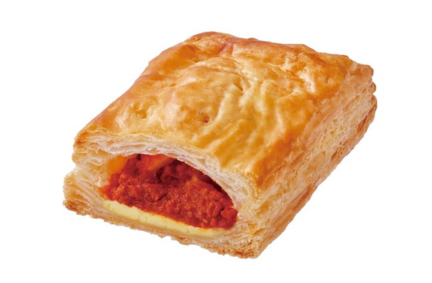 さわやかトマトのチーズパイ テイクアウト248円、イートイン253円／提供素材