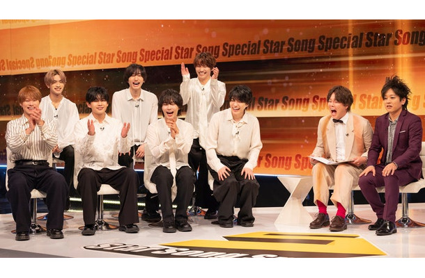 なにわ男子、ぺこぱ（C）Storm Labels Inc.