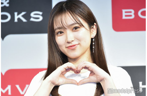 「矢吹奈子 2025.4-2026.3カレンダー」発売記念イベントに出席した矢吹奈子（C）モデルプレス