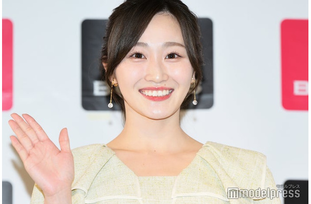 発売記念プレス取材会に出席した潮紗理菜（C）モデルプレス
