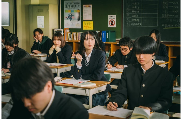 「霧尾ファンクラブ」（C）地球のお魚ぽんちゃん・実業之日本社／中京テレビ