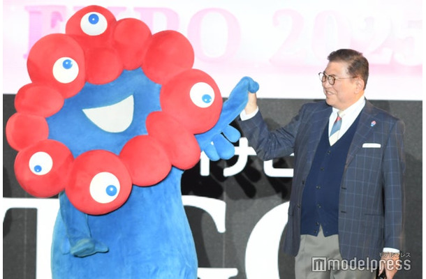 ミャクミャク、石破茂内閣総理大臣（C）モデルプレス