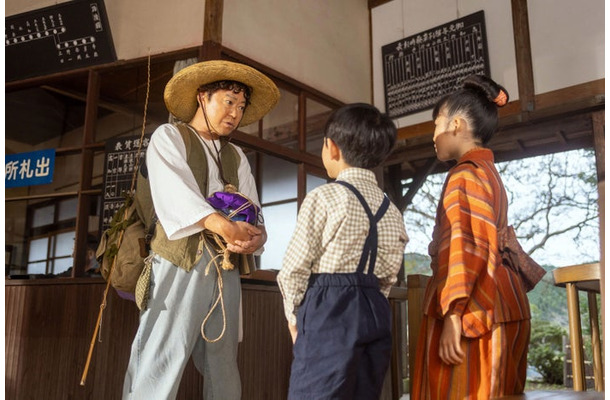 阿部サダヲ、木村優来、永瀬ゆずな「あんぱん」第7話（C）NHK