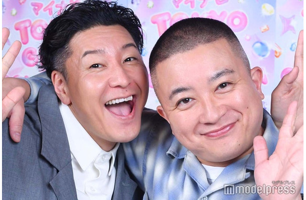 モデルプレスのインタビューに応じた長田庄平、松尾駿／チョコレートプラネット（C）モデルプレス