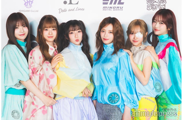 MADEIN（左から）セリナ、スへ、イェソ、マシロ、ナゴミ、ミユ（C）モデルプレス