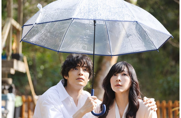 塩野瑛久、麻生久美子「魔物（마물）」第1話（C）テレビ朝日・SLL