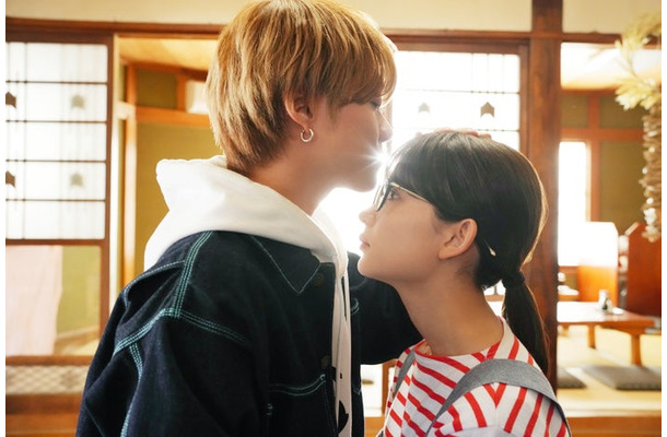 大橋和也、畑芽育「君がトクベツ」場面写真（C）幸田もも子／集英社・映画「君がトクベツ」製作委員会