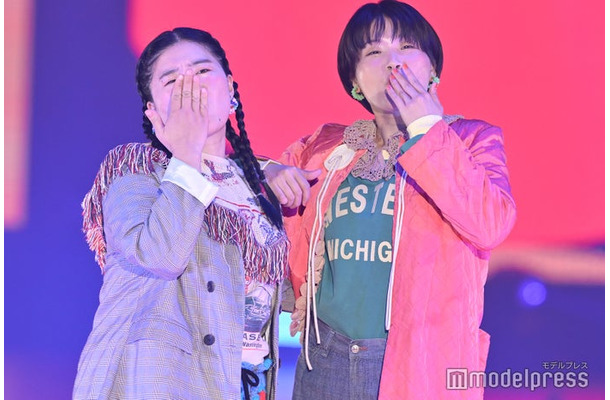 よしこ、まひる（C）モデルプレス