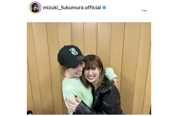 譜久村聖、佐藤優樹とのハグSHOTにファン歓喜「仲良し可愛い」「2人の笑顔にうるっ」