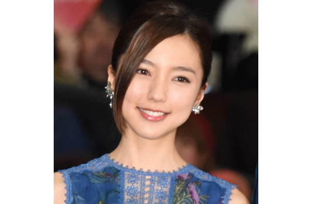 真野恵里菜、忙しいママにもピッタリ♪“栄養満点”丼メニュー「パッと食べられるものが1番」