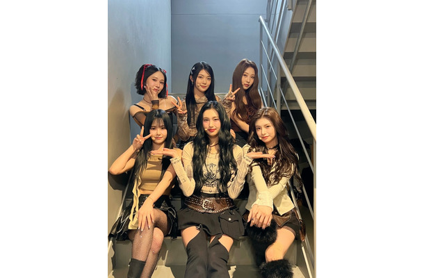 EVERGLOW　公式Xより