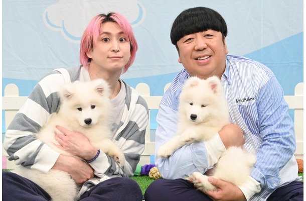 佐久間大介、日村勇紀（C）日本テレビ
