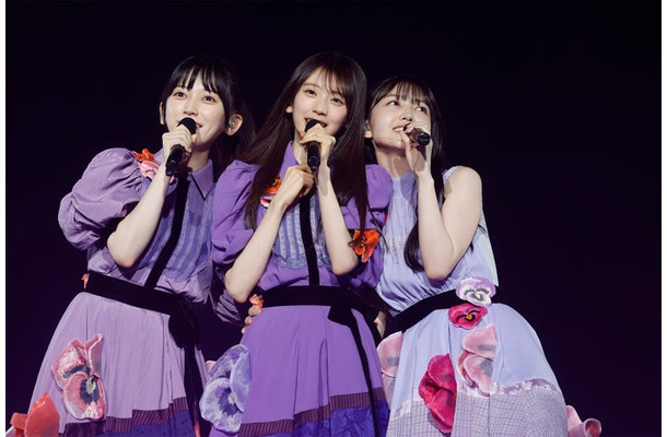池田瑛紗、矢田萌華、久保史緒里「13th YEAR BIRTHDAY LIVE」撮影：鈴木健太（KENTA Inc.）