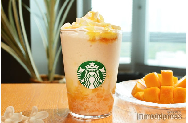 オリエンタル マンゴー & ティー フラペチーノ（C）モデルプレス
