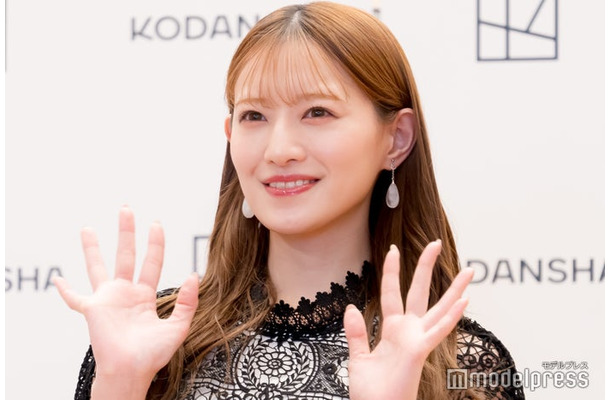 2nd写真集「掻き立てる」発売記念会見に出席した中田花奈（C）モデルプレス