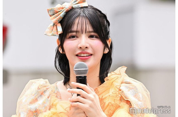 イベントに出席した鎮西寿々歌（C）モデルプレス