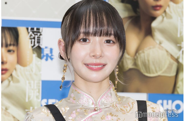 イメチェン前の岡田紗佳（C）モデルプレス