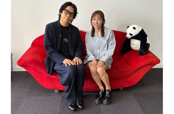 高比良くるま、加護亜依（C）Netflix
