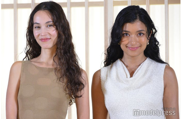 イベントに出席した水原希子、ローラ（C）モデルプレス