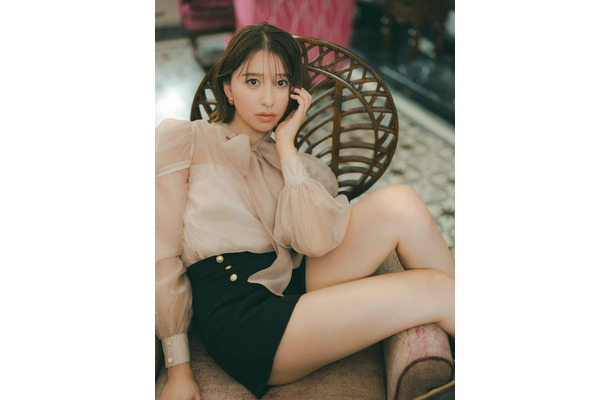 玉井詩織1st写真集「たまゆら」撮影：濱田英明（C）SDP