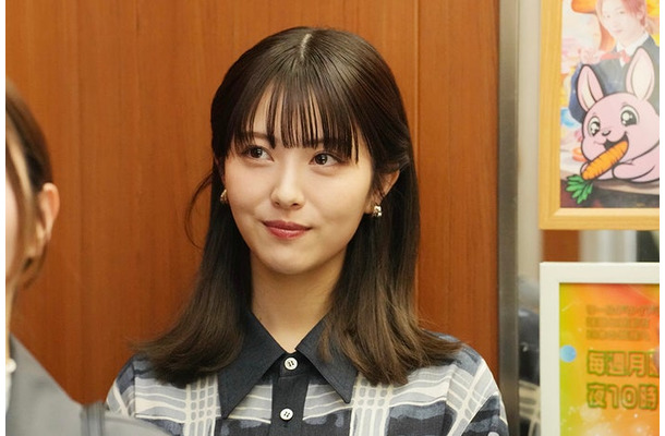 浜辺美波（C）幸田もも子／集英社・映画「君がトクベツ」製作委員会