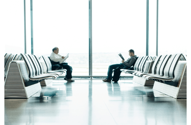 オランダ空港のロビーで…「さすが」圧倒された”日本との違い”に「上には上がいる」