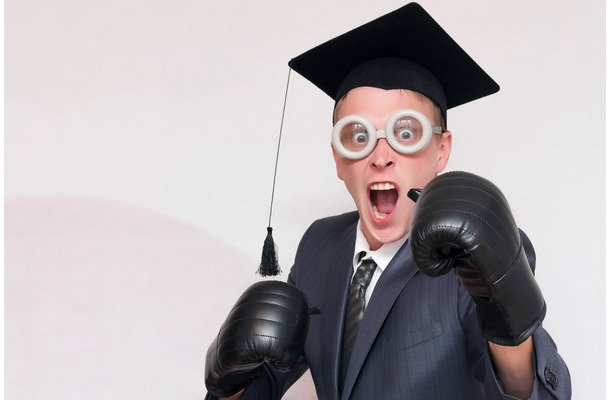 勉強漬けで「対人スキルを身につけぬまま」東大に進学した弊害か？人間関係のトラブル、東大生の独特すぎる解消法とは