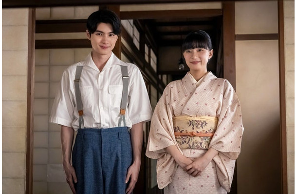 本田響矢、芳根京子（C）フジテレビ