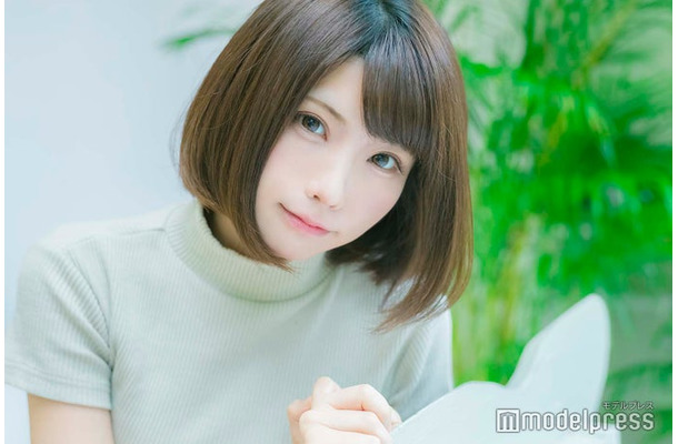 ショートボブのえなこ（C）モデルプレス