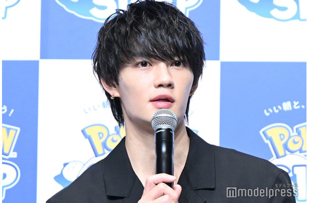 『ポケモンスリープ』配信記念イベントに出席した佐野勇斗（C）モデルプレス