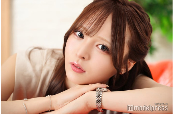 みな（C）モデルプレス