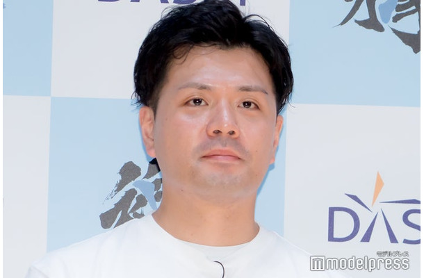 発表会に出席した阪本（C）モデルプレス
