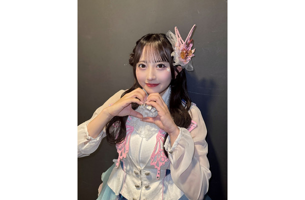 “握手会にオタク1人”話題のSKE48相川暖花、水着姿のずぶ濡れショット披露「体張ってる」「濡れても可愛い」の声