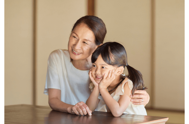 保育園に行きたくない2歳の孫　ばあばが来た瞬間…→「素敵」「ばあばの魔法」