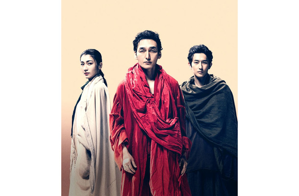 瀧内公美、草なぎ剛、杉野遥亮／舞台「シッダールタ」メインビジュアル（提供写真）