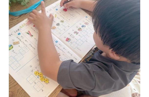「毎日コツコツ」第5子妊娠中の辻希美、夏休みの子供たちの様子を明かす「宿題が多いからね」