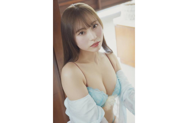元NGT48川越紗彩、ふんわり美谷間が眩しいランジェリーSHOT披露！健康的な“わがままボディ”で魅せる