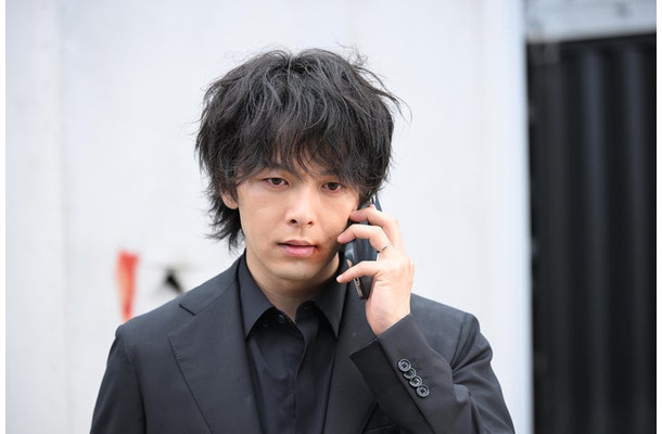 中村倫也「DOPE 麻薬取締部特捜課」第6話（C）TBS